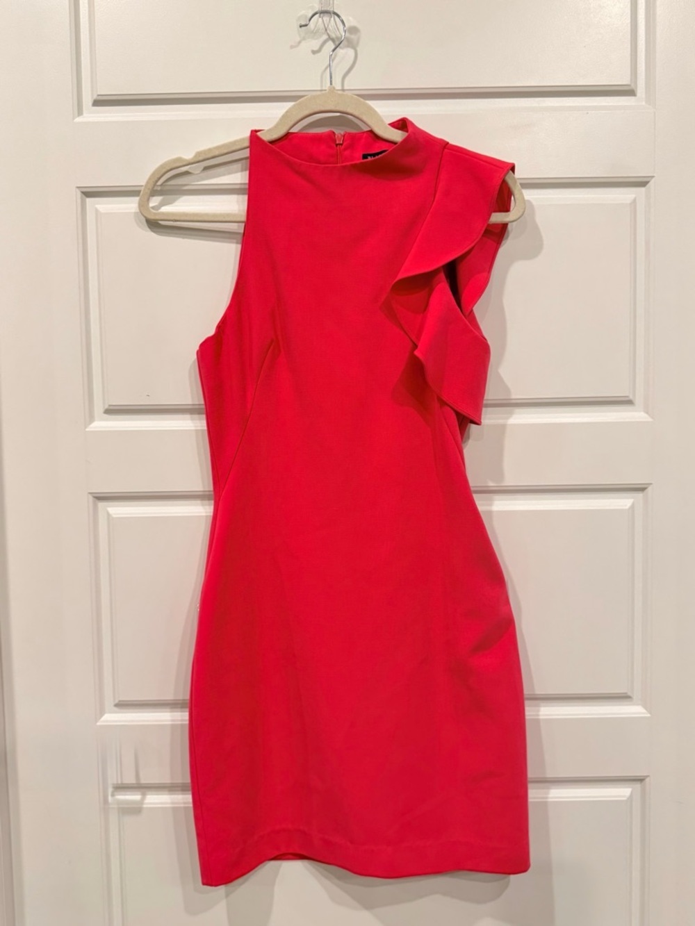 Black Halo Pabla Mini Dress Pink Asymmetrical Ruffle Cocktail XS 0 Designer - Picture 4 of 11